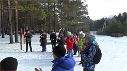 11 марта на территории заказника Красноярский неравнодушные к природе школьники проводили зиму и отпраздновали Всемирный день дикой природы