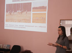 Специалисты КГКУ Дирекция по ООПТ провели эколого-просветительскую лекцию на базе красноярской библиотеки имени Паустовского.